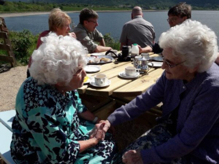 34133621_1500321473446330_5755879217480859648_n