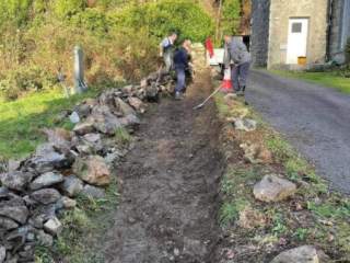 Creag_Mhor-rebuild_wall Creag_Mhor-rebuild_wall